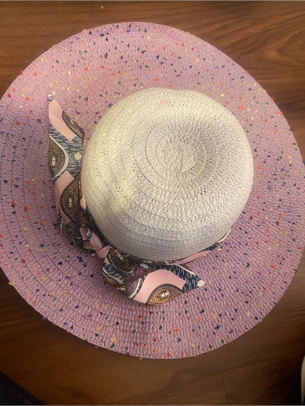 Pink Wide-Brim Straw Sun Hat with White Crown and Decorative Scarf
